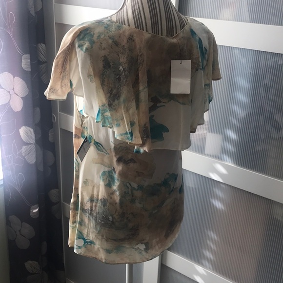 ๐ 1 hour sale. Halogen, Nordstrom, Paris Floral Blue blouse - Picture 7 of 8